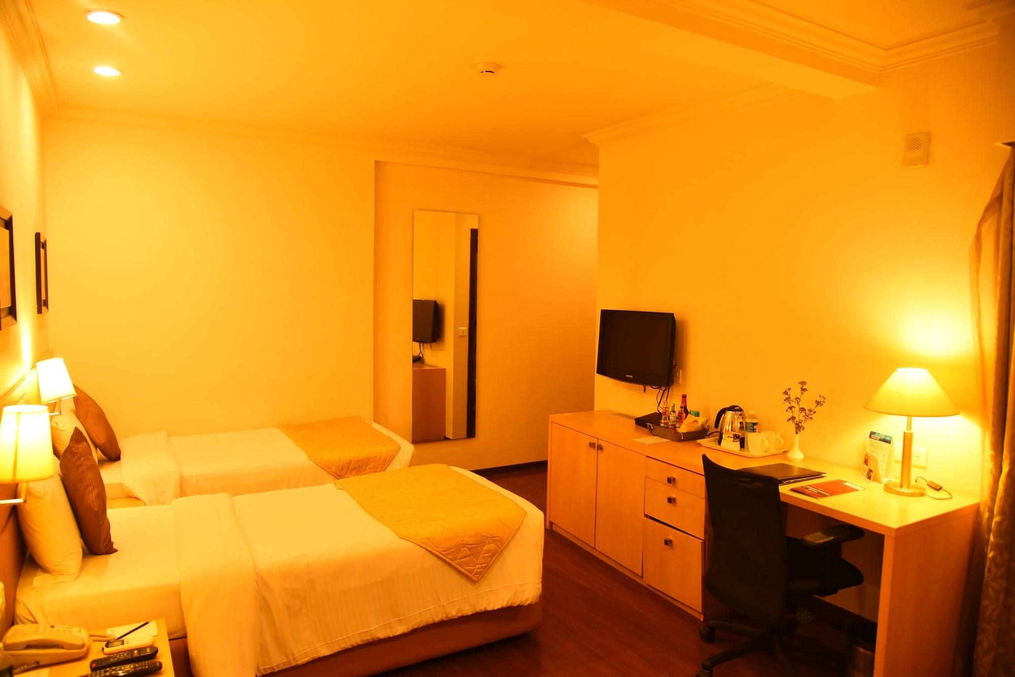 รอยัล ออร์คิด สวีท ไวท์ฟิลด์ บังกาลอร์ Hotel ภายนอก รูปภาพ