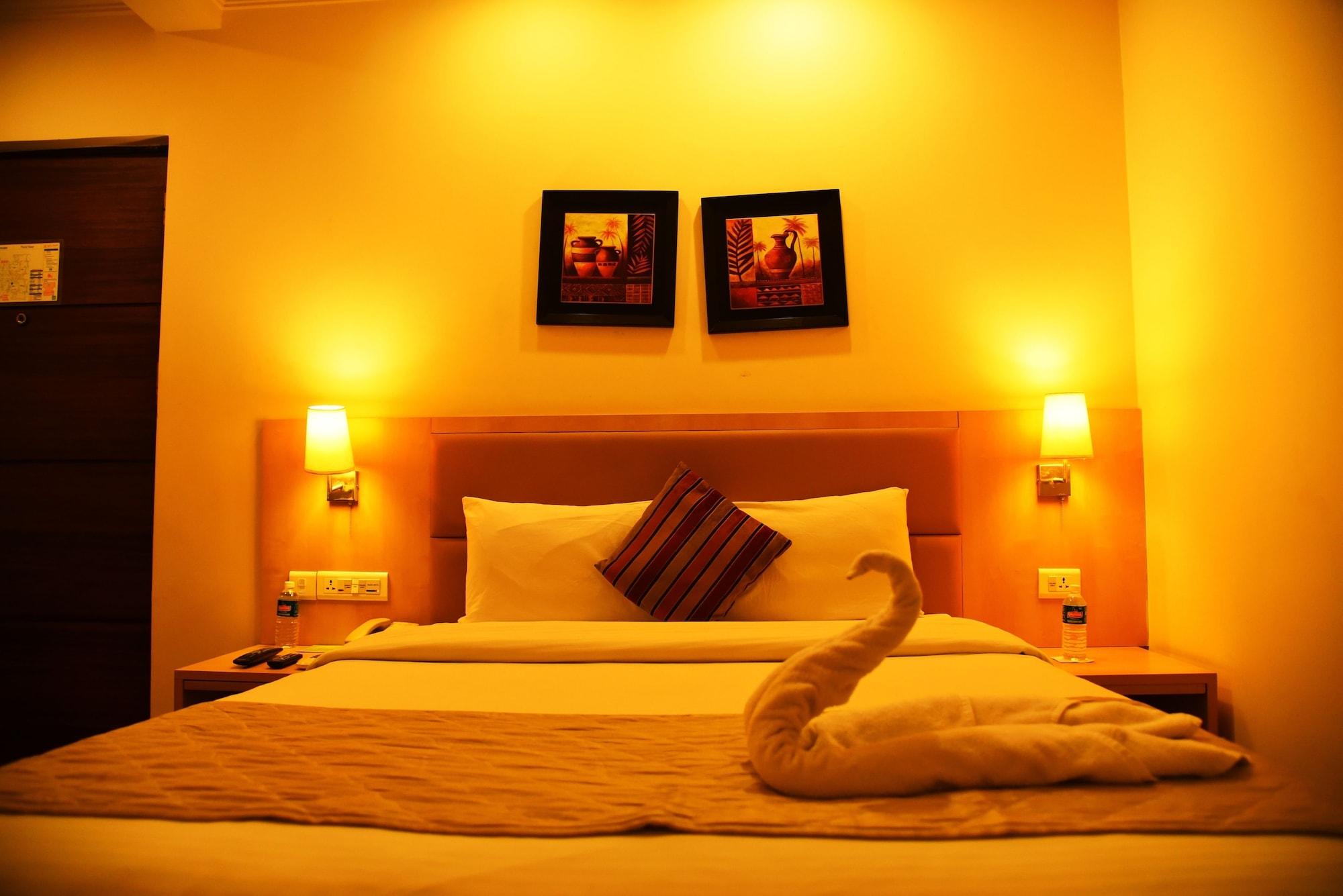 รอยัล ออร์คิด สวีท ไวท์ฟิลด์ บังกาลอร์ Hotel ภายนอก รูปภาพ