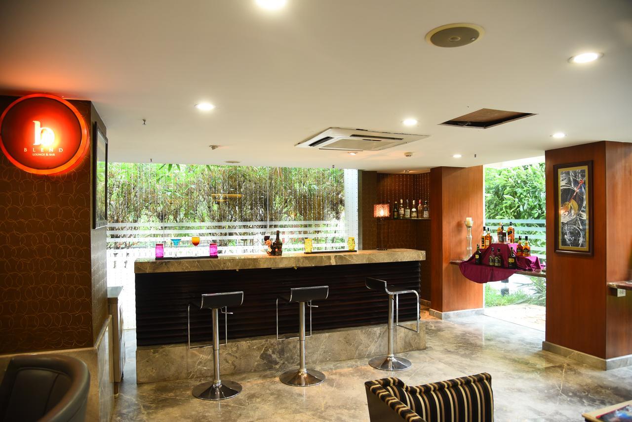 รอยัล ออร์คิด สวีท ไวท์ฟิลด์ บังกาลอร์ Hotel ภายนอก รูปภาพ