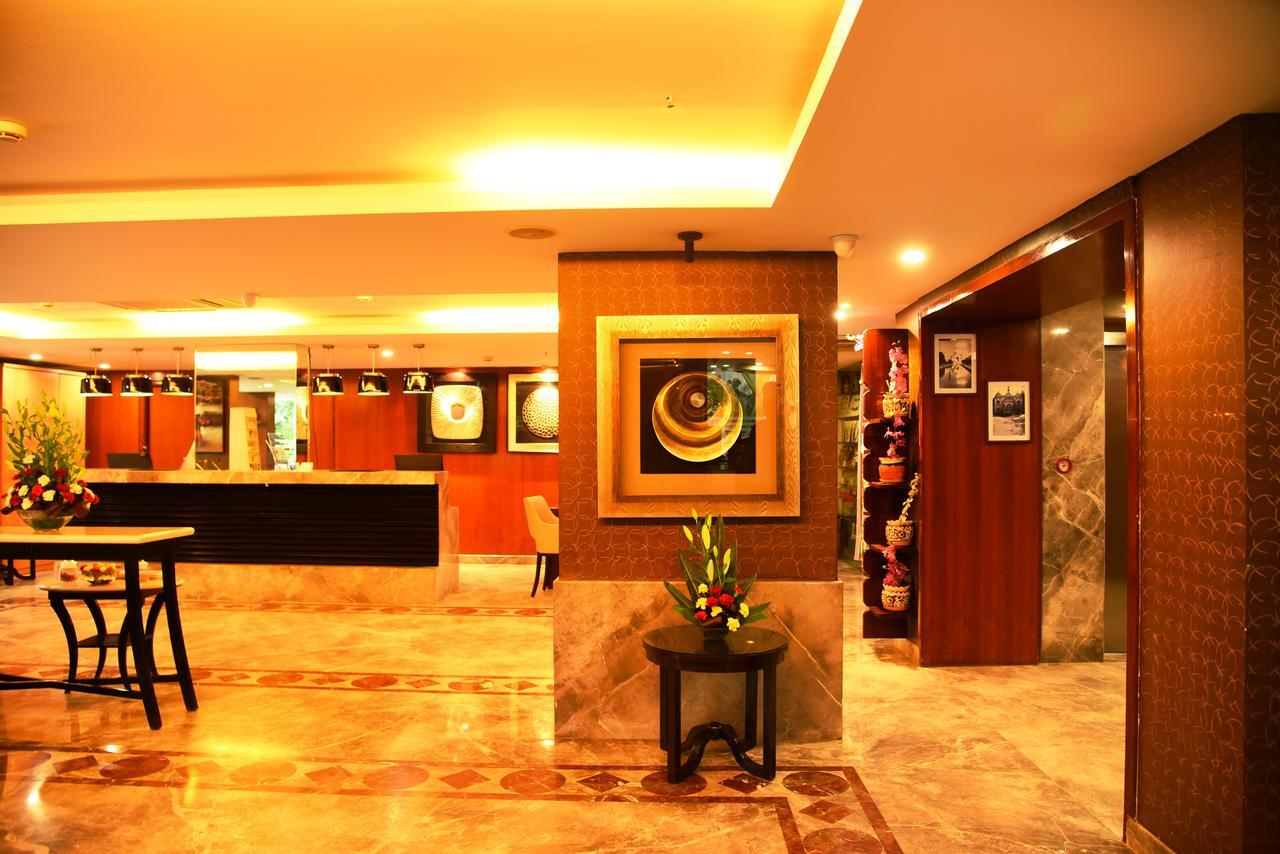 รอยัล ออร์คิด สวีท ไวท์ฟิลด์ บังกาลอร์ Hotel ภายนอก รูปภาพ