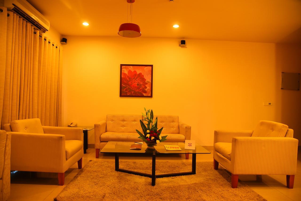 รอยัล ออร์คิด สวีท ไวท์ฟิลด์ บังกาลอร์ Hotel ภายนอก รูปภาพ